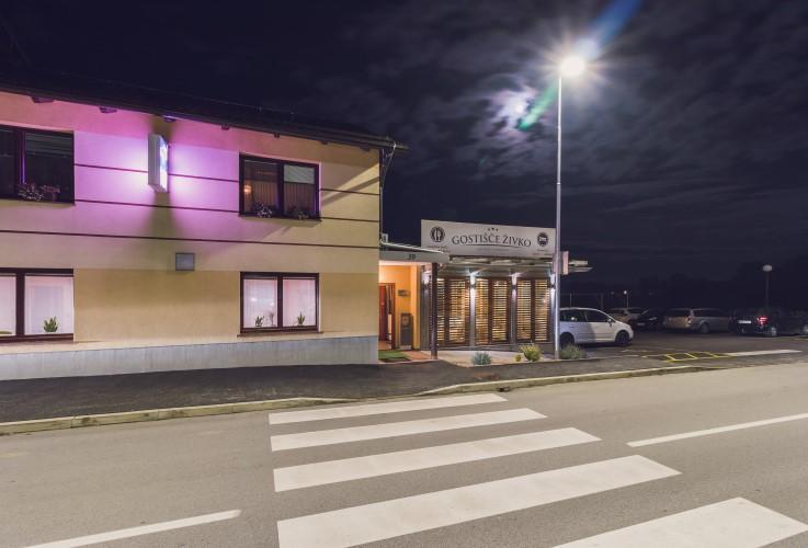 Guesthouse Zivko Dobrovce المظهر الخارجي الصورة