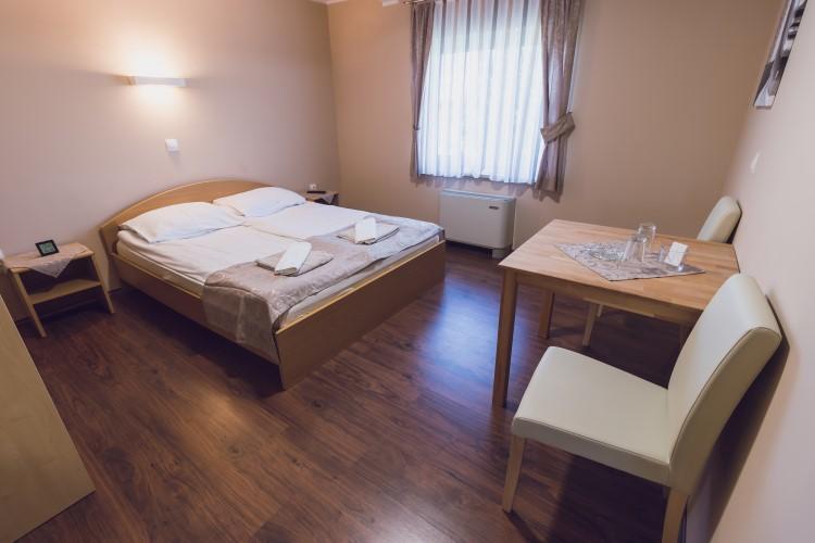 Guesthouse Zivko Dobrovce المظهر الخارجي الصورة